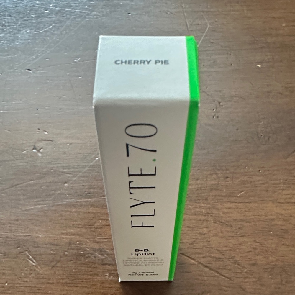 Flyte 70 Bundle - Picture 5 of 10